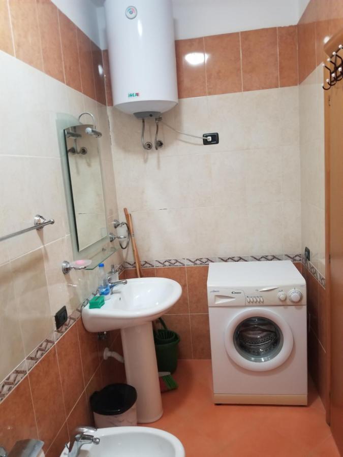 Dea Apartment Дуррес Экстерьер фото